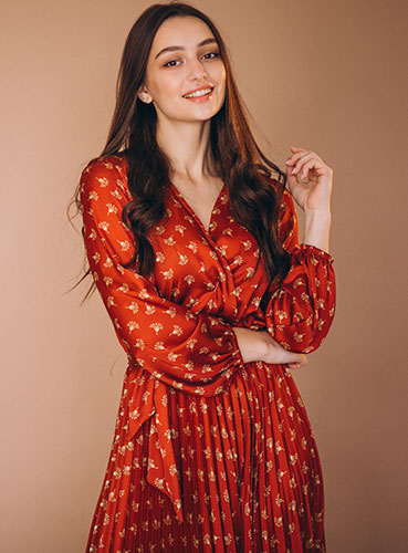 New <br/>Women <br/>Collections